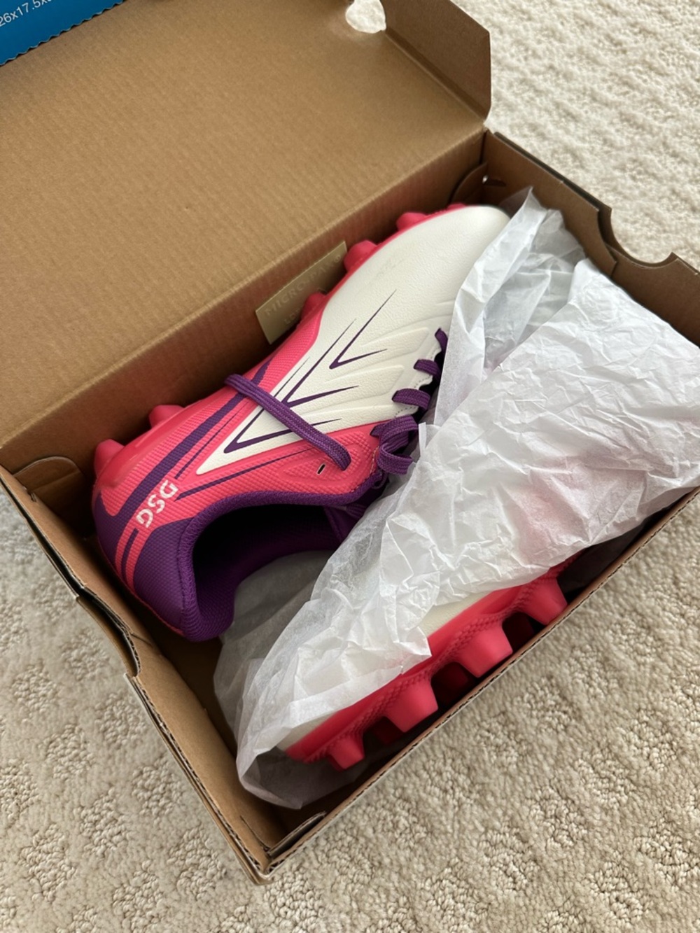 Like New DSG Girls Cleats Size 3